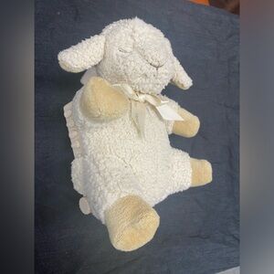 Musical crib sheep